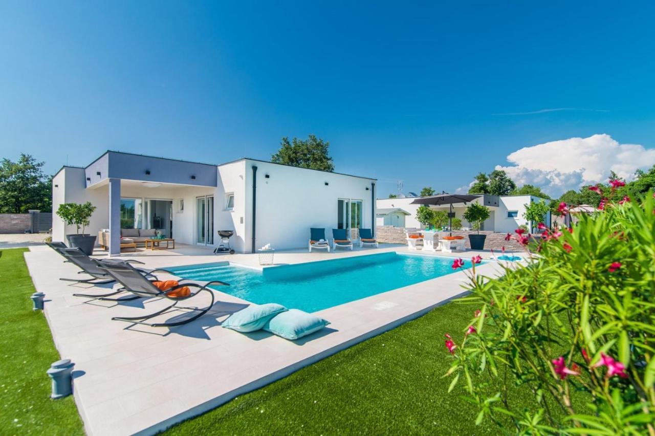 Florentina Villa Štokovci